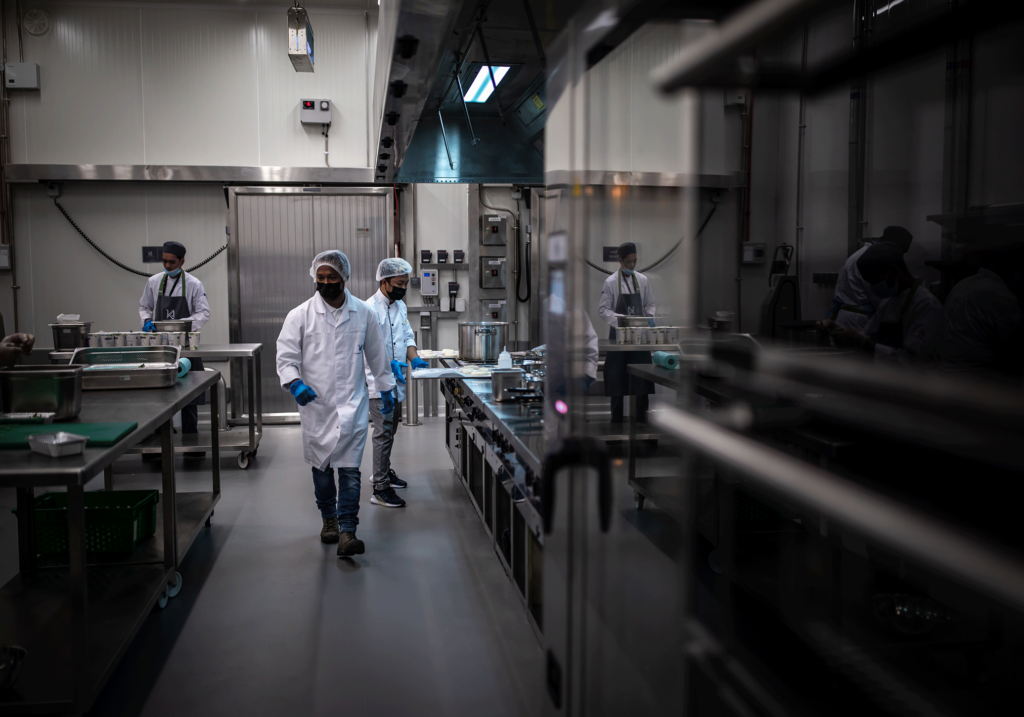 Kosher Arabia, run in partnership with Emirates Flight Catering, is dedicated to providing inflight kosher meals for Emirates airline Image source: Andrea DiCenzo via Getty Images